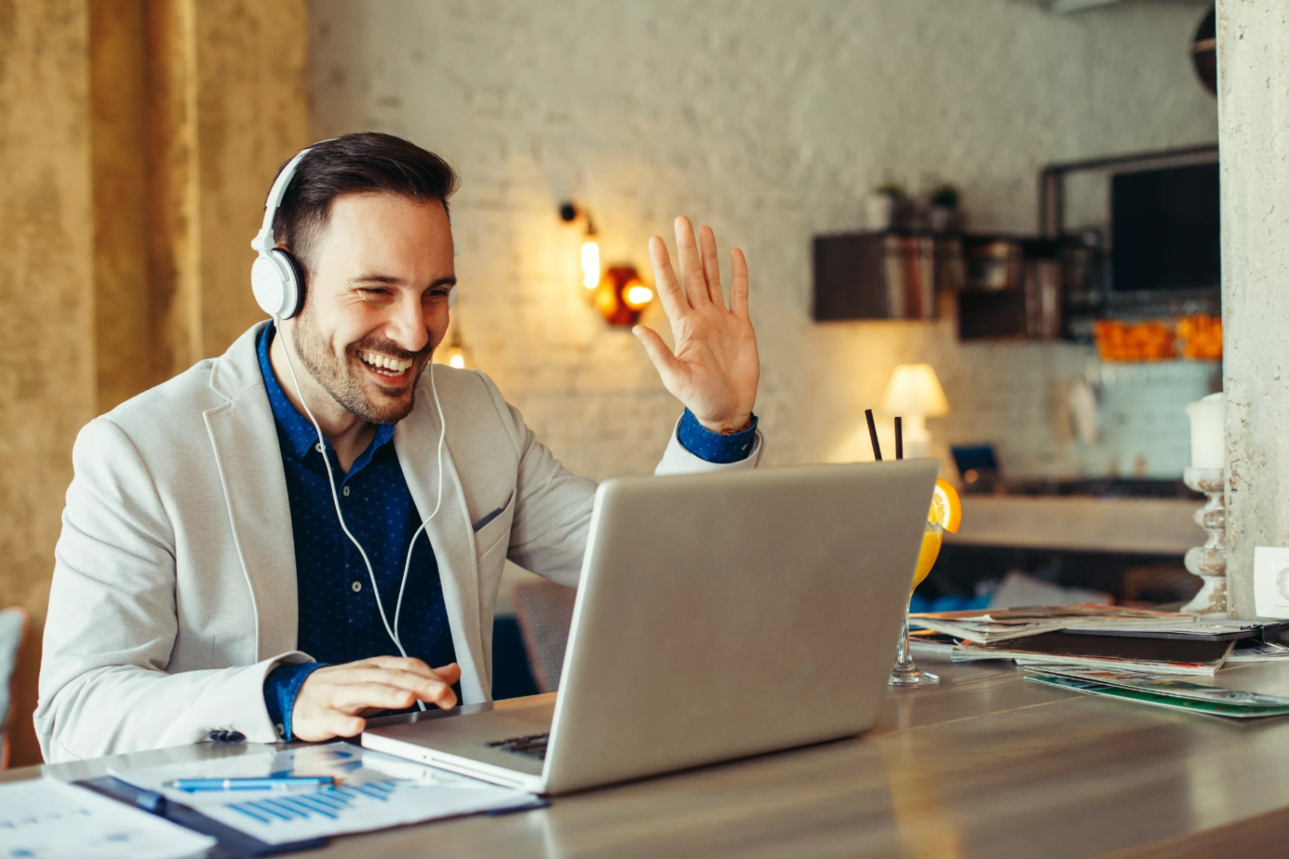 Common Questions About 5G Mobile and Internet Plans for Video Calls in UAE